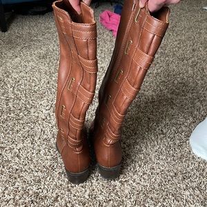 Brown JustFab 7.5 boots!